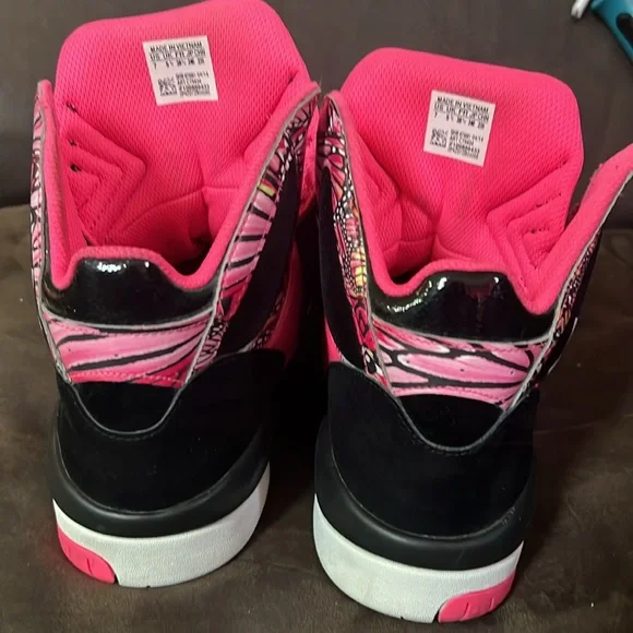 Adidas butterfly sneakers - Picture 5 of 8